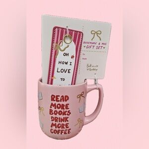 Brand New Bull in a Bookshop Mug and Bookmark Set Book Lover Book Club
